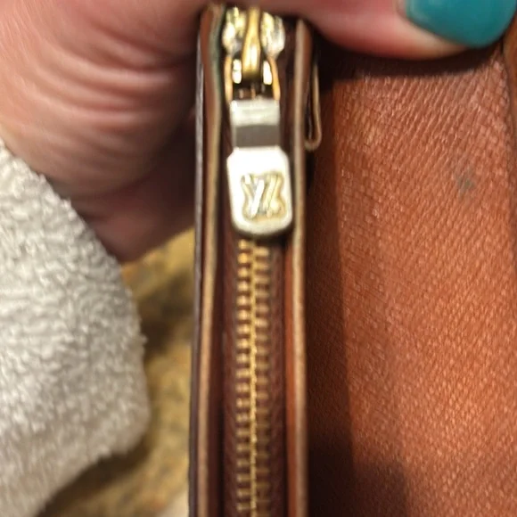 Louis Vuitton Portefeuille Tresol Monogram Wallet - Picture 7 of 12